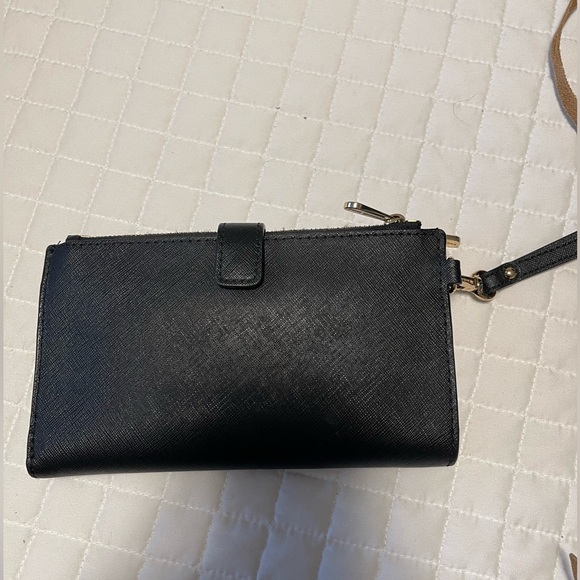 Michael Kors Wallet - Picture 2 of 4
